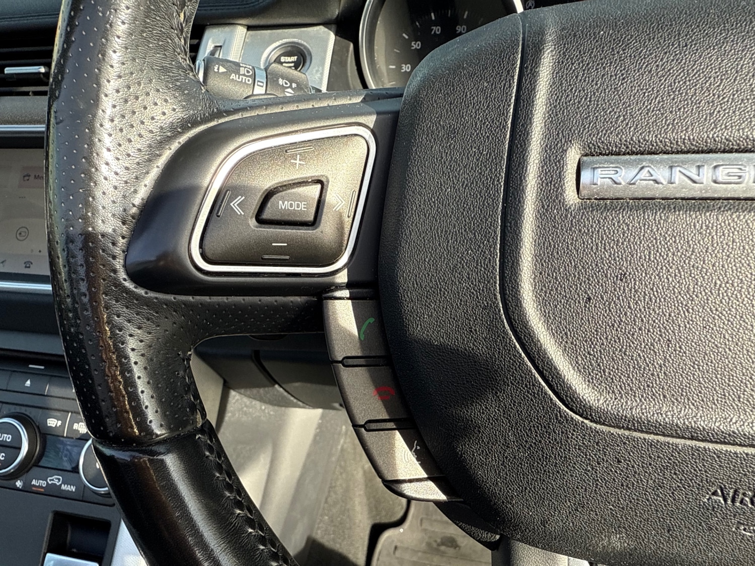 Used Land Rover Range Rover Evoque 2018 for sale - 76392417: Photo 42