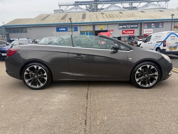 Used Vauxhall Cascada 2015 for sale - 77573020: Photo