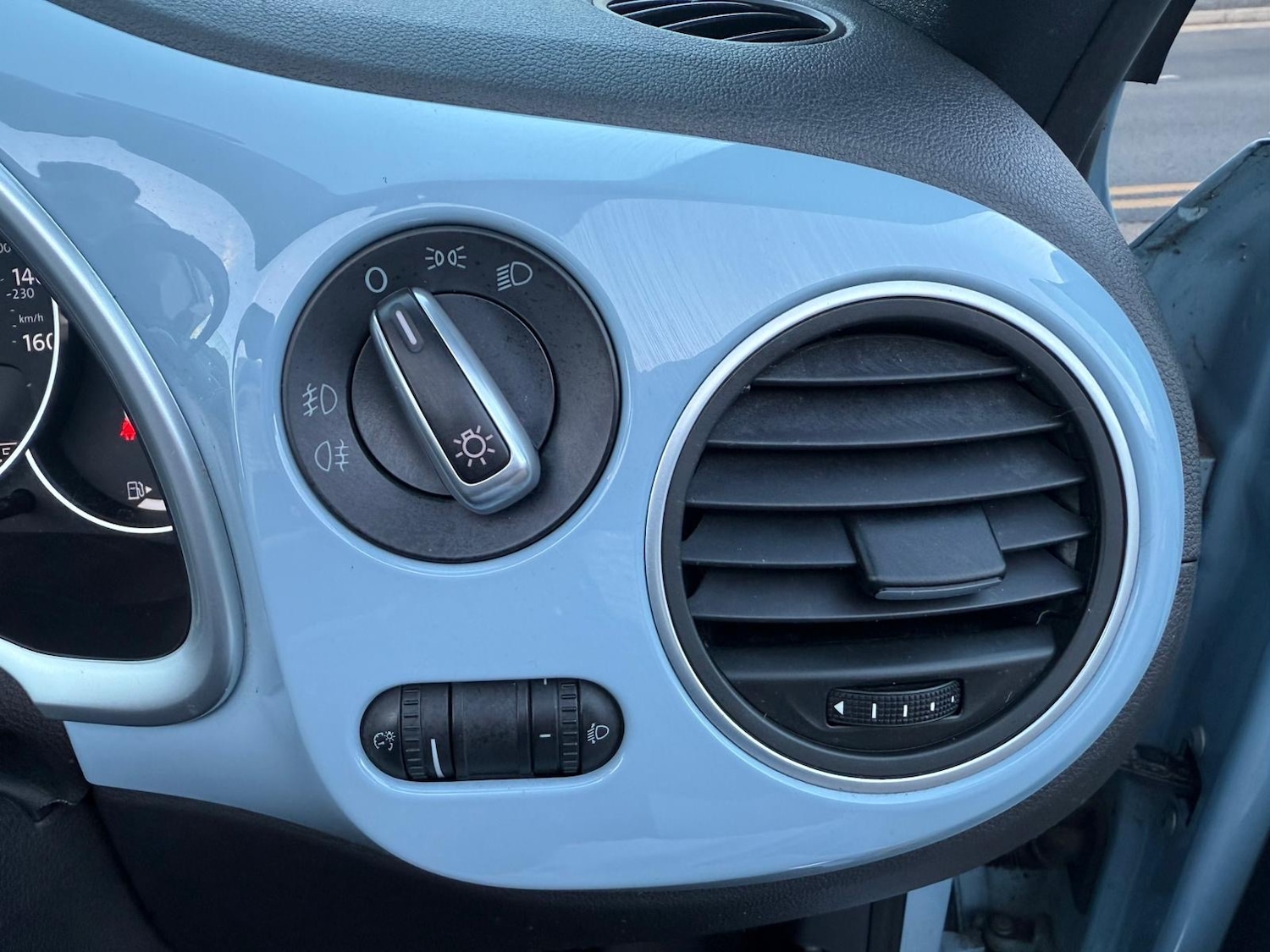 Used Volkswagen Beetle 2014 for sale - 77088342: Photo 10