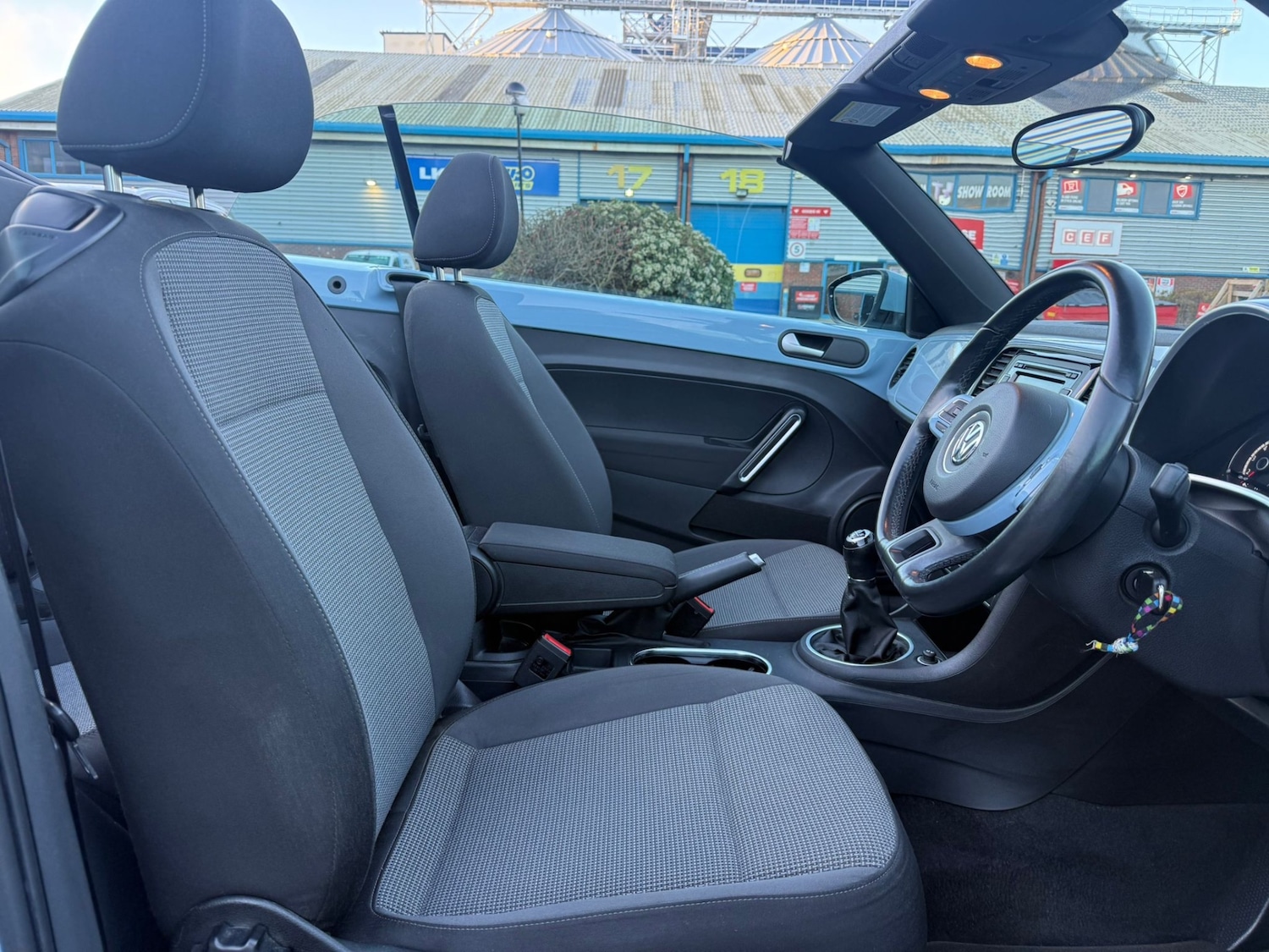 Used Volkswagen Beetle 2014 for sale - 77088342: Photo 19