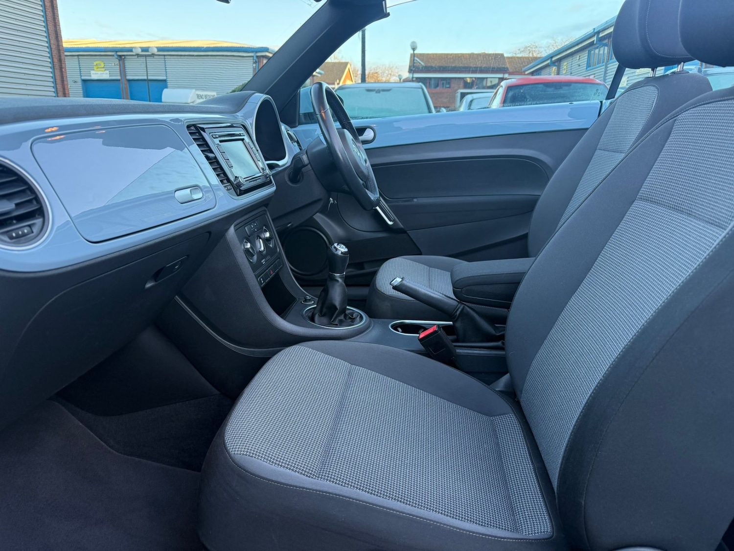 Used Volkswagen Beetle 2014 for sale - 77088342: Photo 24