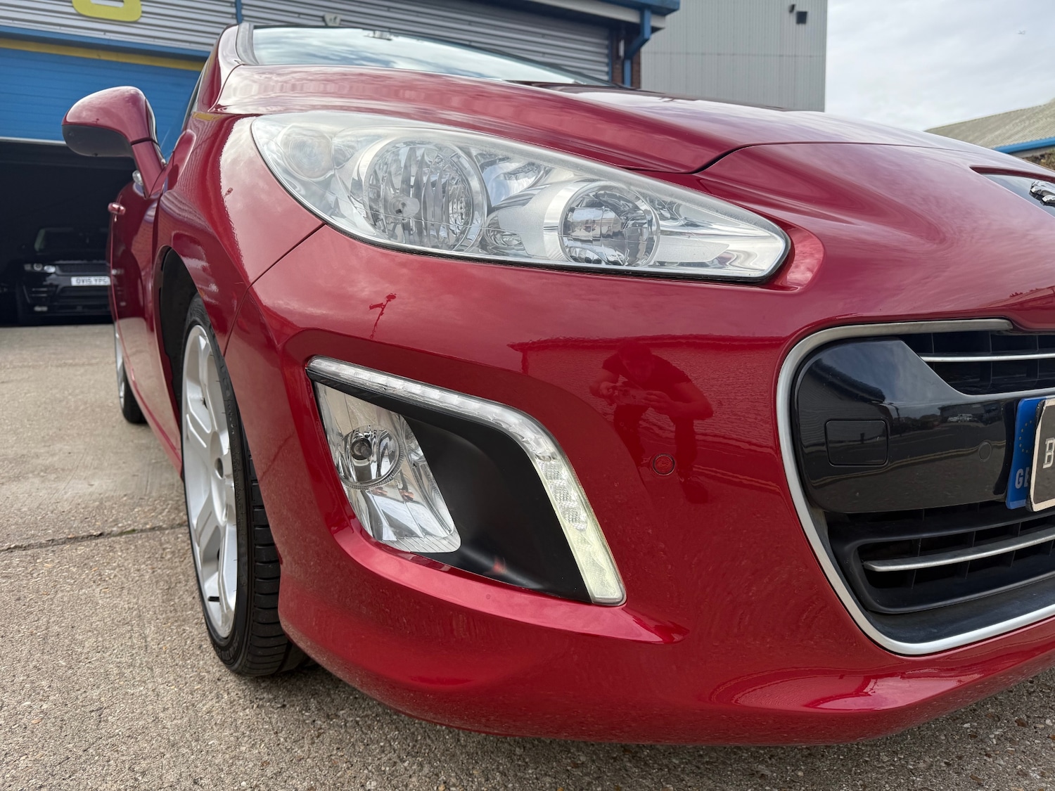 Used Peugeot 308 2012 for sale - 76477811: Photo 12