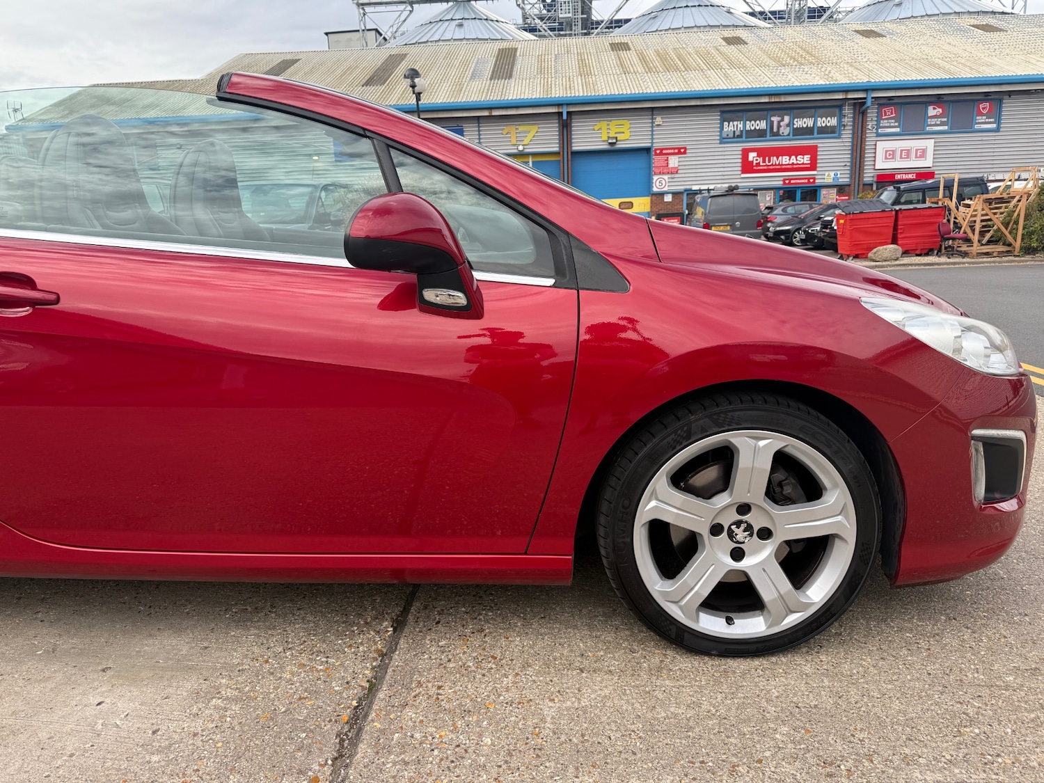 Used Peugeot 308 2012 for sale - 76477811: Photo 24