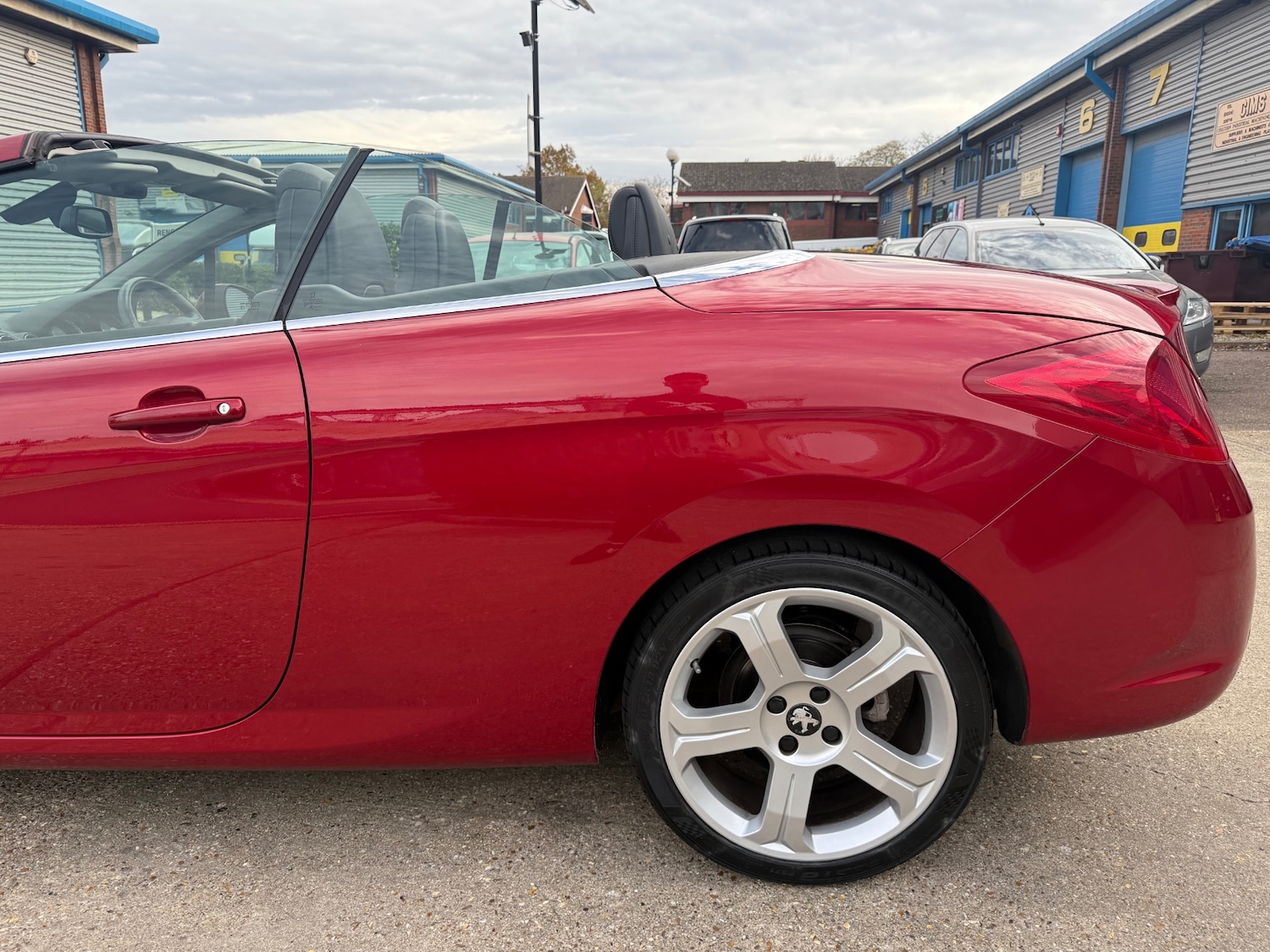 Used Peugeot 308 2012 for sale - 76477811: Photo 27