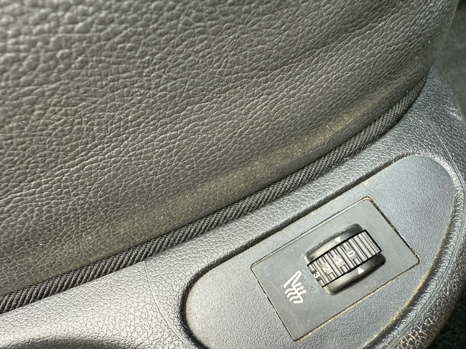 Used Peugeot 308 2012 for sale - 76477811: Photo 35