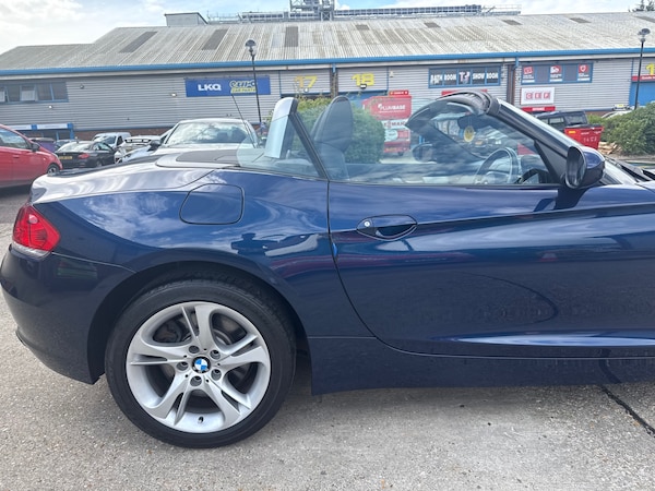 Used BMW Z4 2009 for sale - 75271711: Photo 24