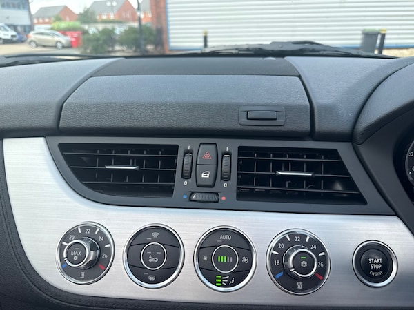 Used BMW Z4 2009 for sale - 75271711: Photo 42