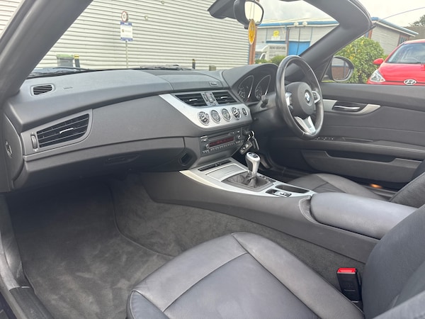 Used BMW Z4 2009 for sale - 75271711: Photo 54