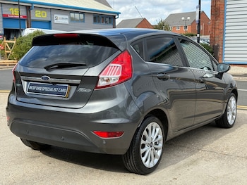Used Ford Fiesta 2016 for sale - 75692461: Photo