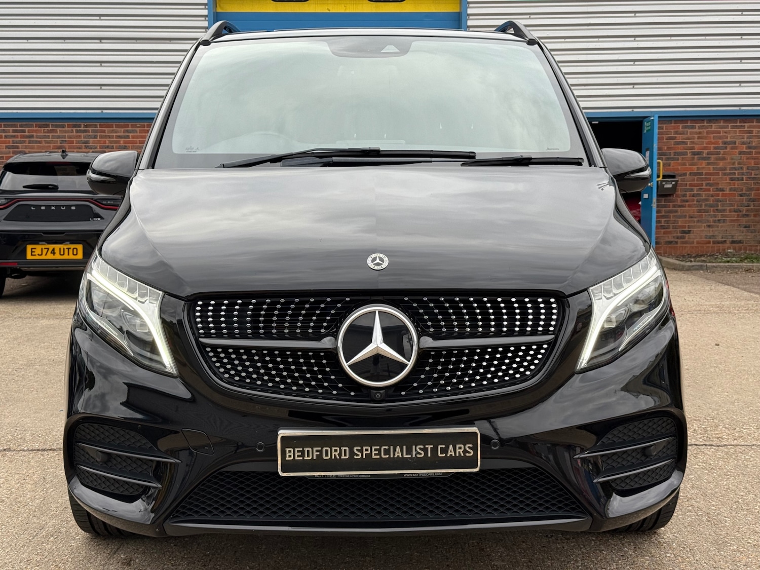Used Mercedes-Benz V-Class 2022 for sale - 76288638: Photo 2