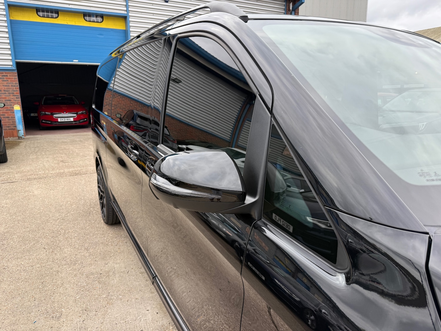 Used Mercedes-Benz V-Class 2022 for sale - 76288638: Photo 27