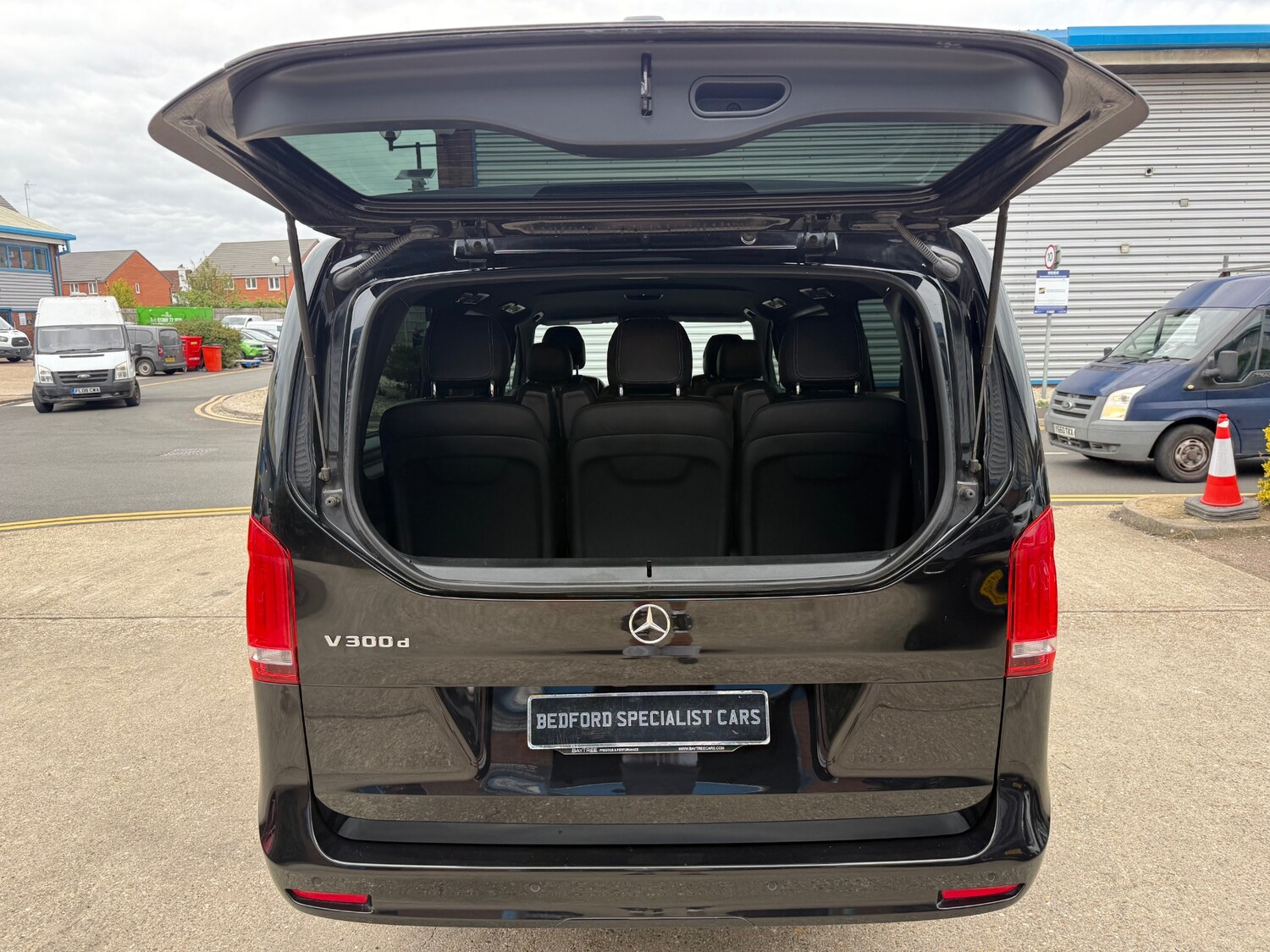 Used Mercedes-Benz V-Class 2022 for sale - 76288638: Photo 55