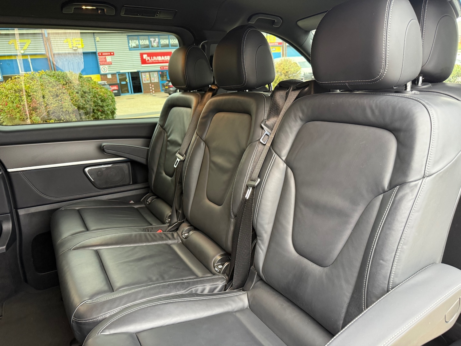 Used Mercedes-Benz V-Class 2022 for sale - 76288638: Photo 57