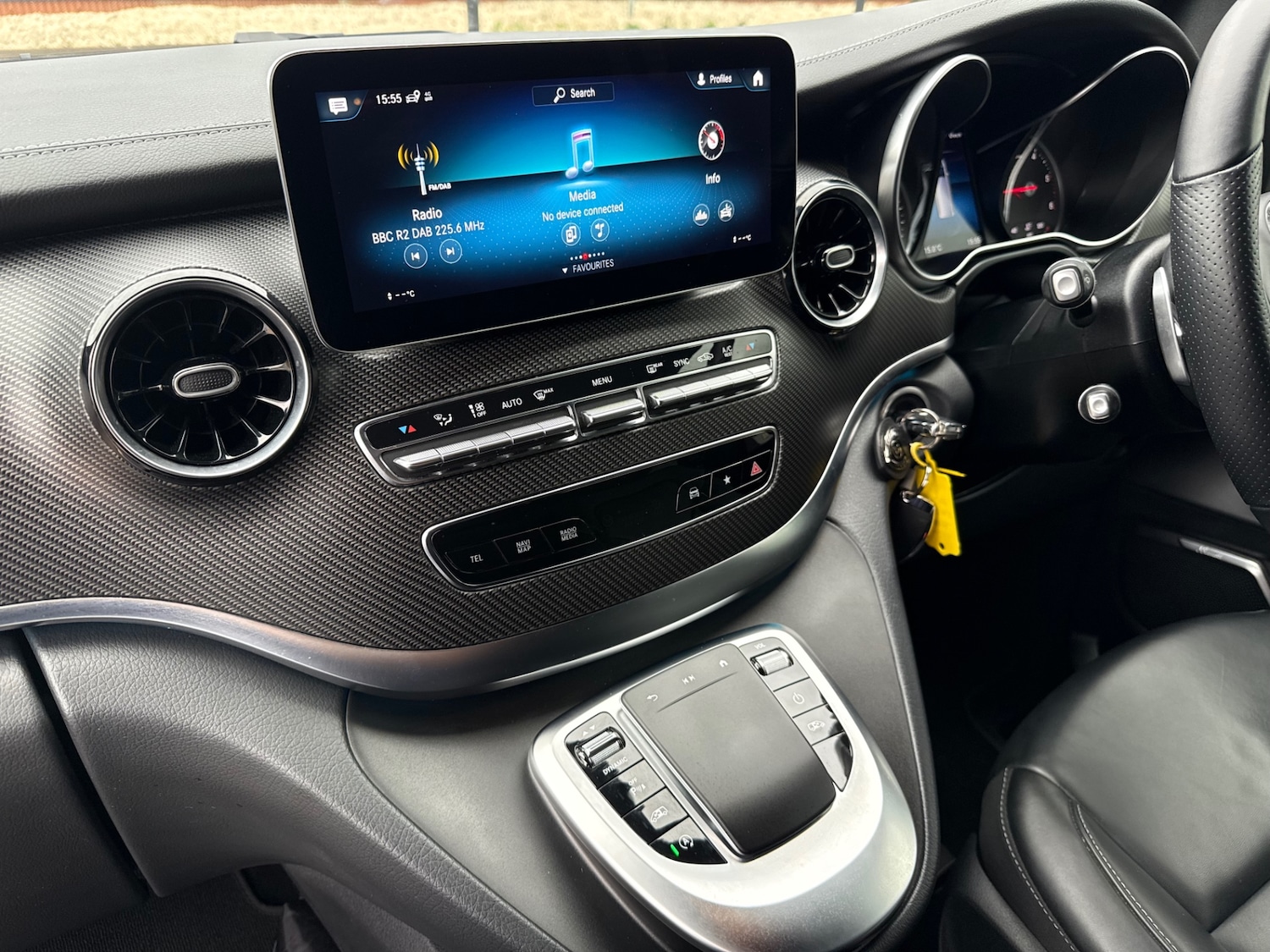 Used Mercedes-Benz V-Class 2022 for sale - 76288638: Photo 67