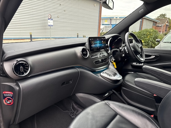Used Mercedes-Benz V-Class 2022 for sale - 76288638: Photo 68