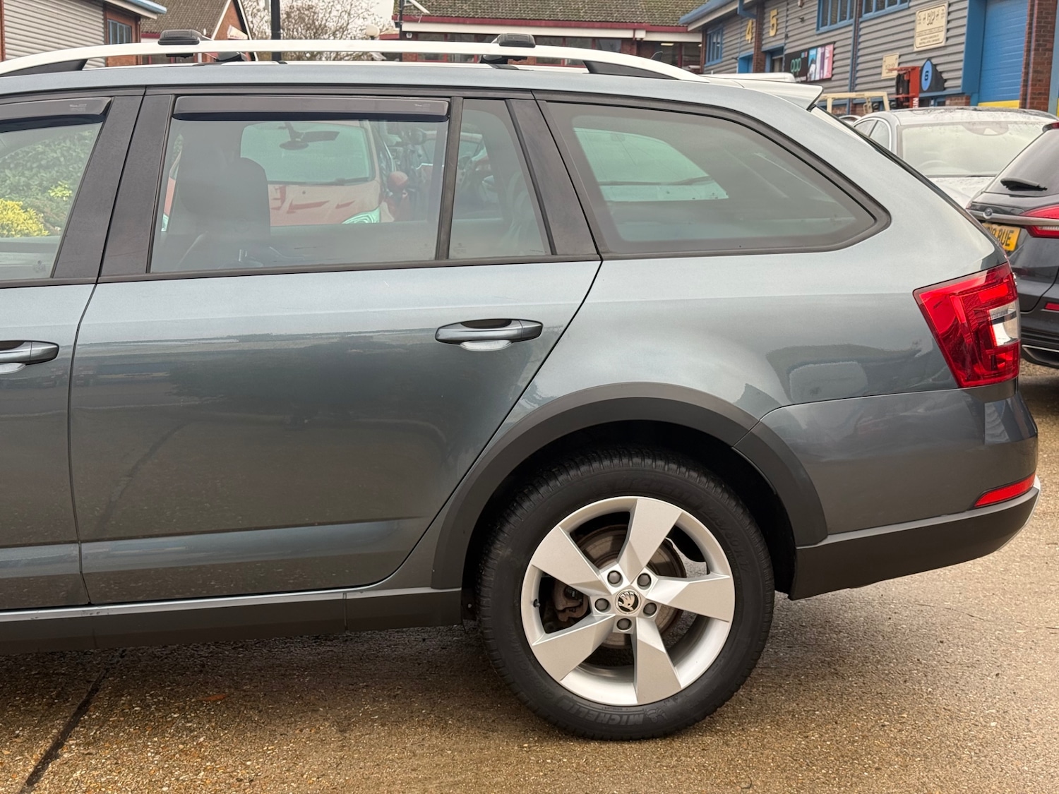 Used Skoda Octavia 2017 for sale - 76719631: Photo 29