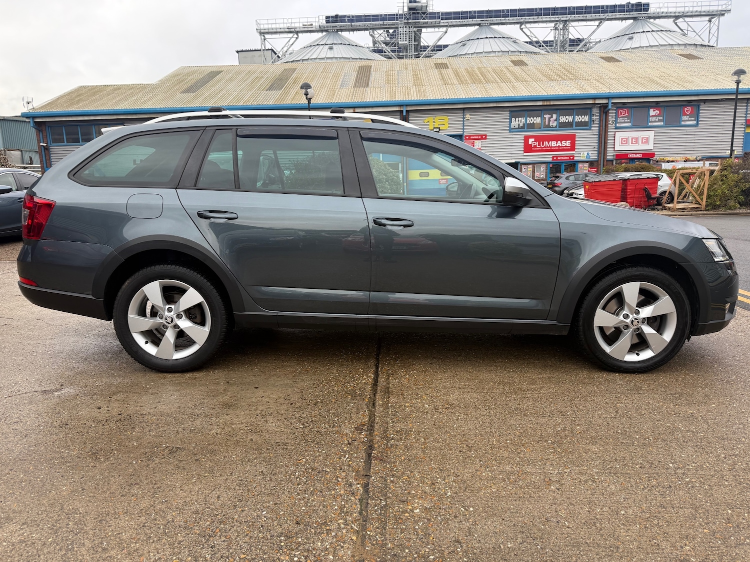 Used Skoda Octavia 2017 for sale - 76719631: Photo 3