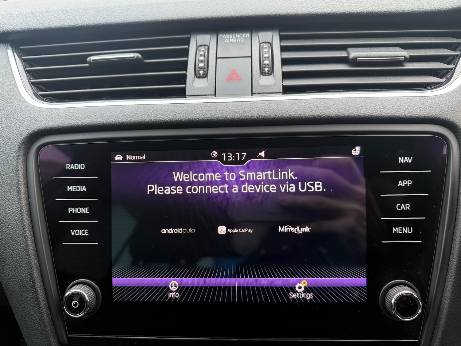 Used Skoda Octavia 2017 for sale - 76719631: Photo 42