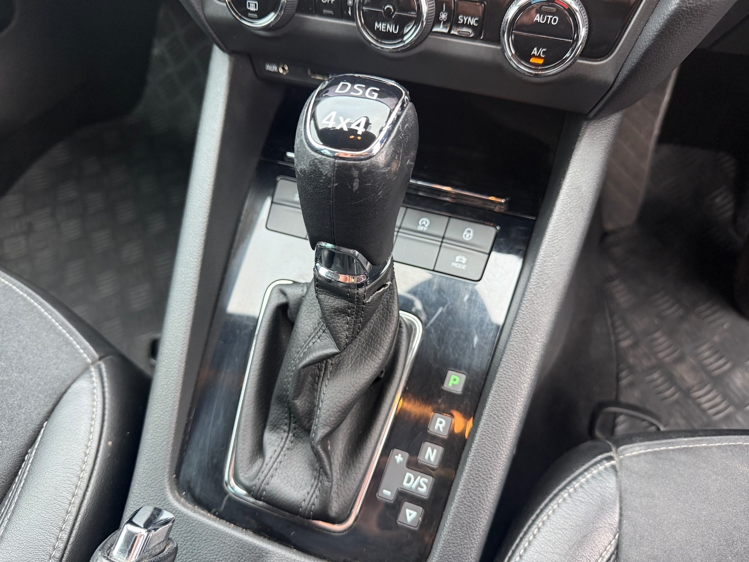 Used Skoda Octavia 2017 for sale - 76719631: Photo 44