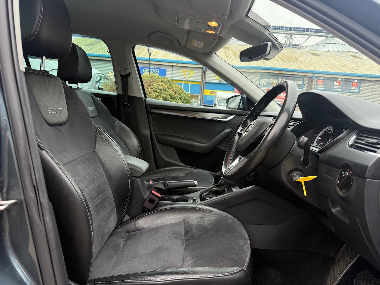 Used Skoda Octavia 2017 for sale - 76719631: Photo 46