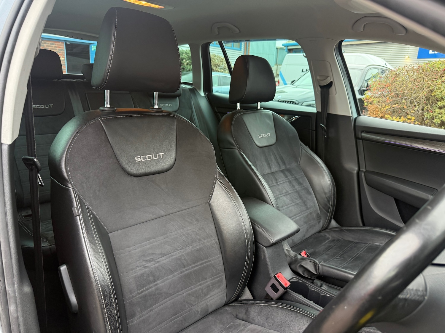 Used Skoda Octavia 2017 for sale - 76719631: Photo 47