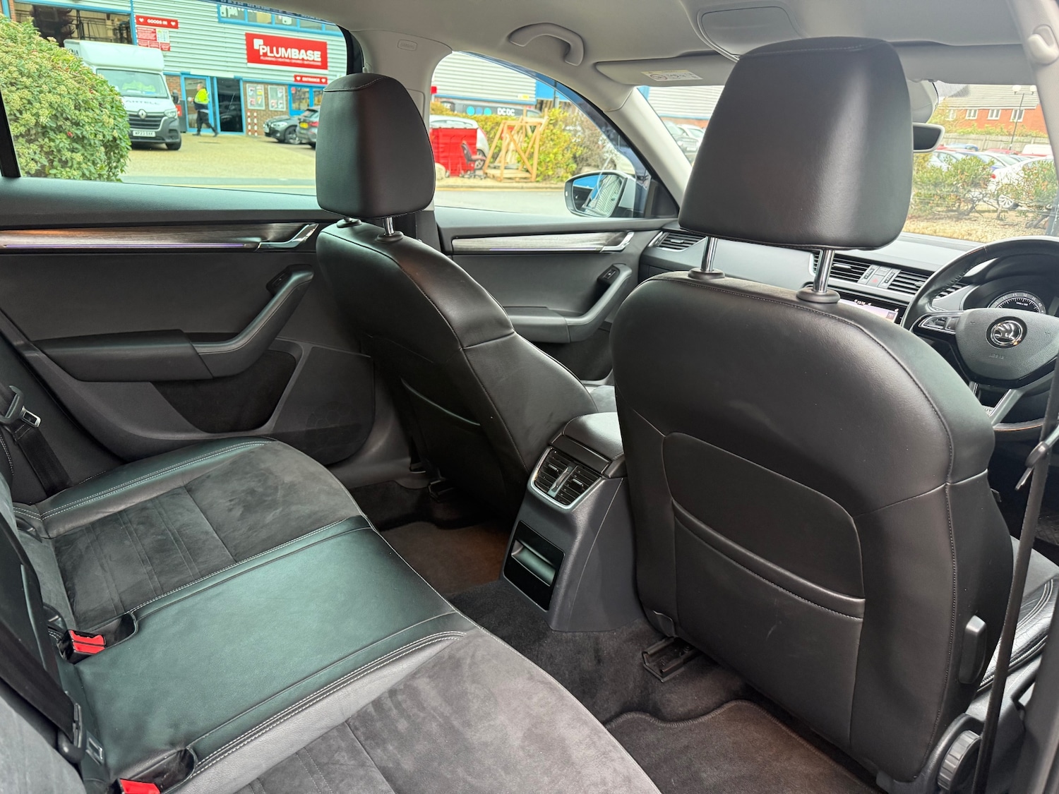 Used Skoda Octavia 2017 for sale - 76719631: Photo 53