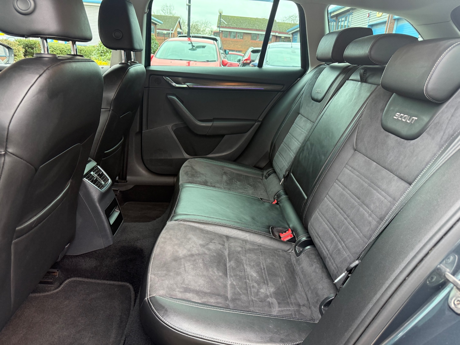 Used Skoda Octavia 2017 for sale - 76719631: Photo 55