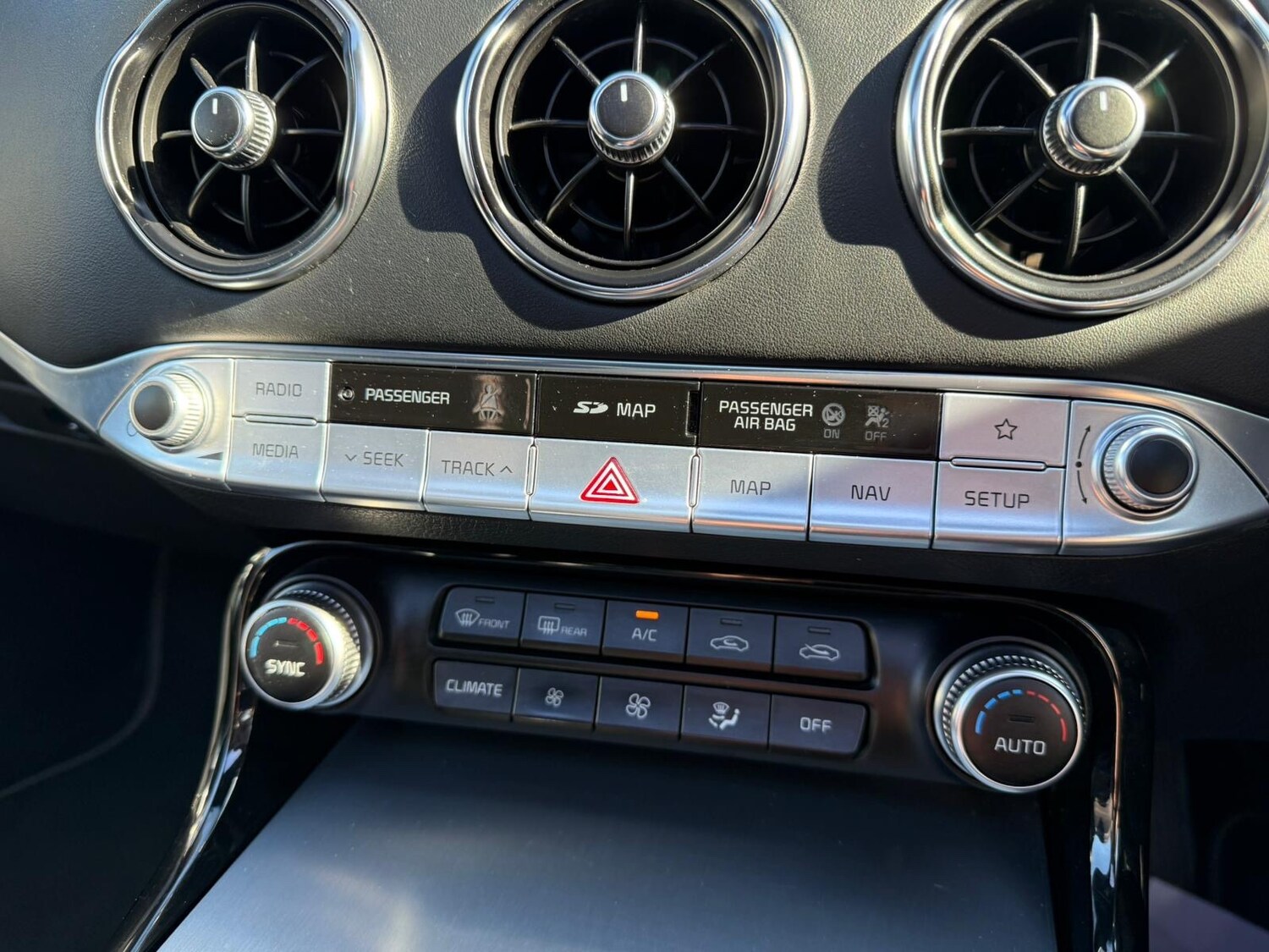 Used Kia Stinger 2020 for sale - 78144123: Photo 23