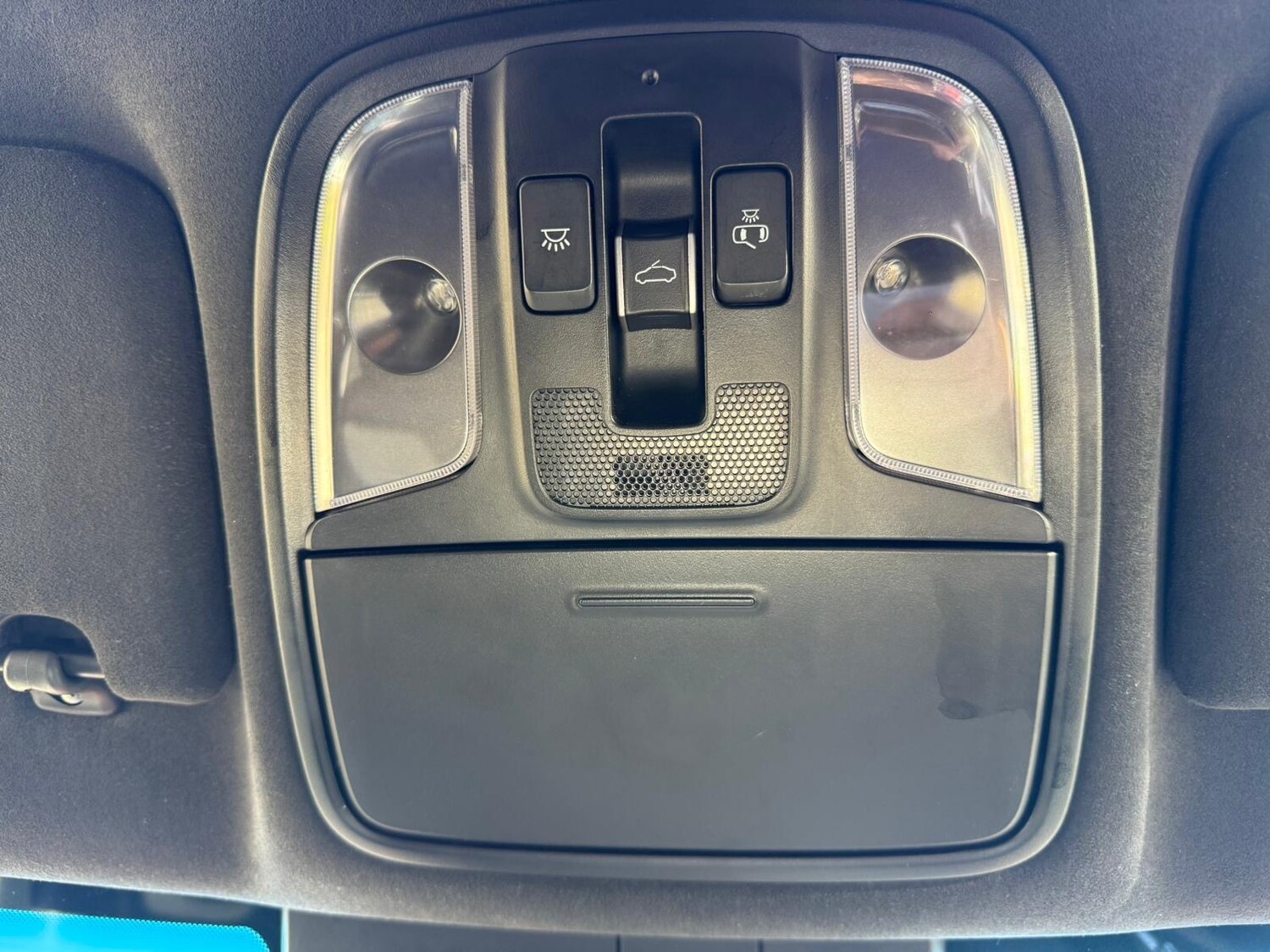 Used Kia Stinger 2020 for sale - 78144123: Photo 26