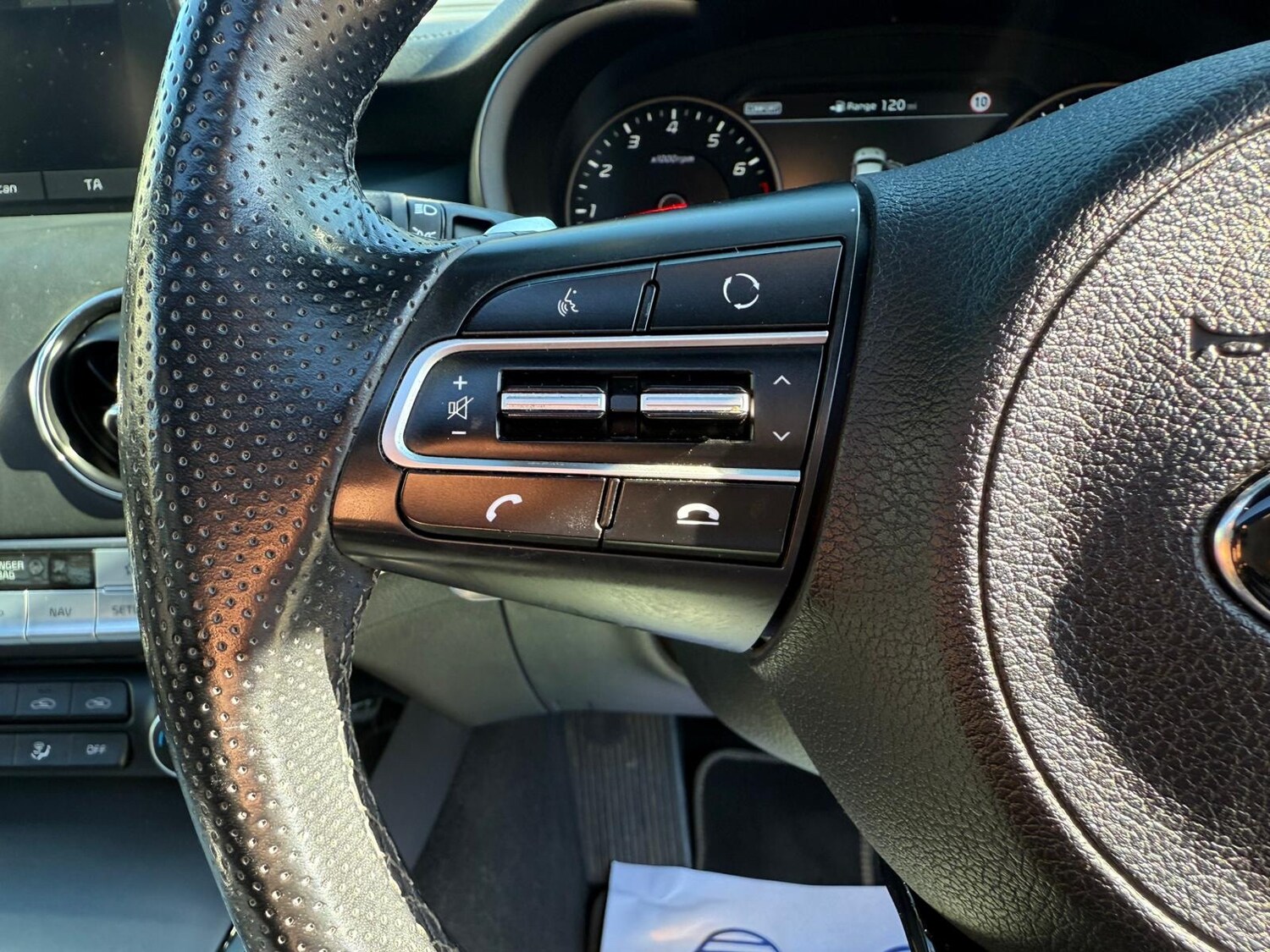 Used Kia Stinger 2020 for sale - 78144123: Photo 32