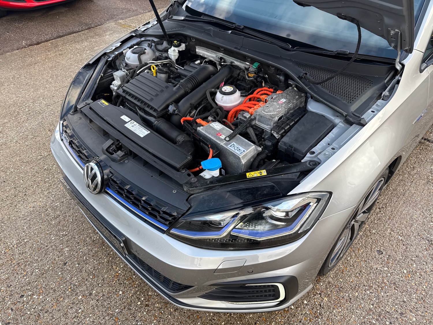 Used Volkswagen Golf 2017 for sale - 76392203: Photo 31