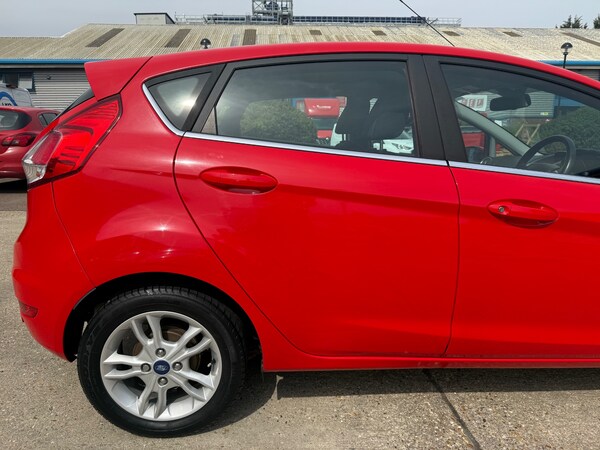 Used Ford Fiesta 2014 for sale - 75567752: Photo 24