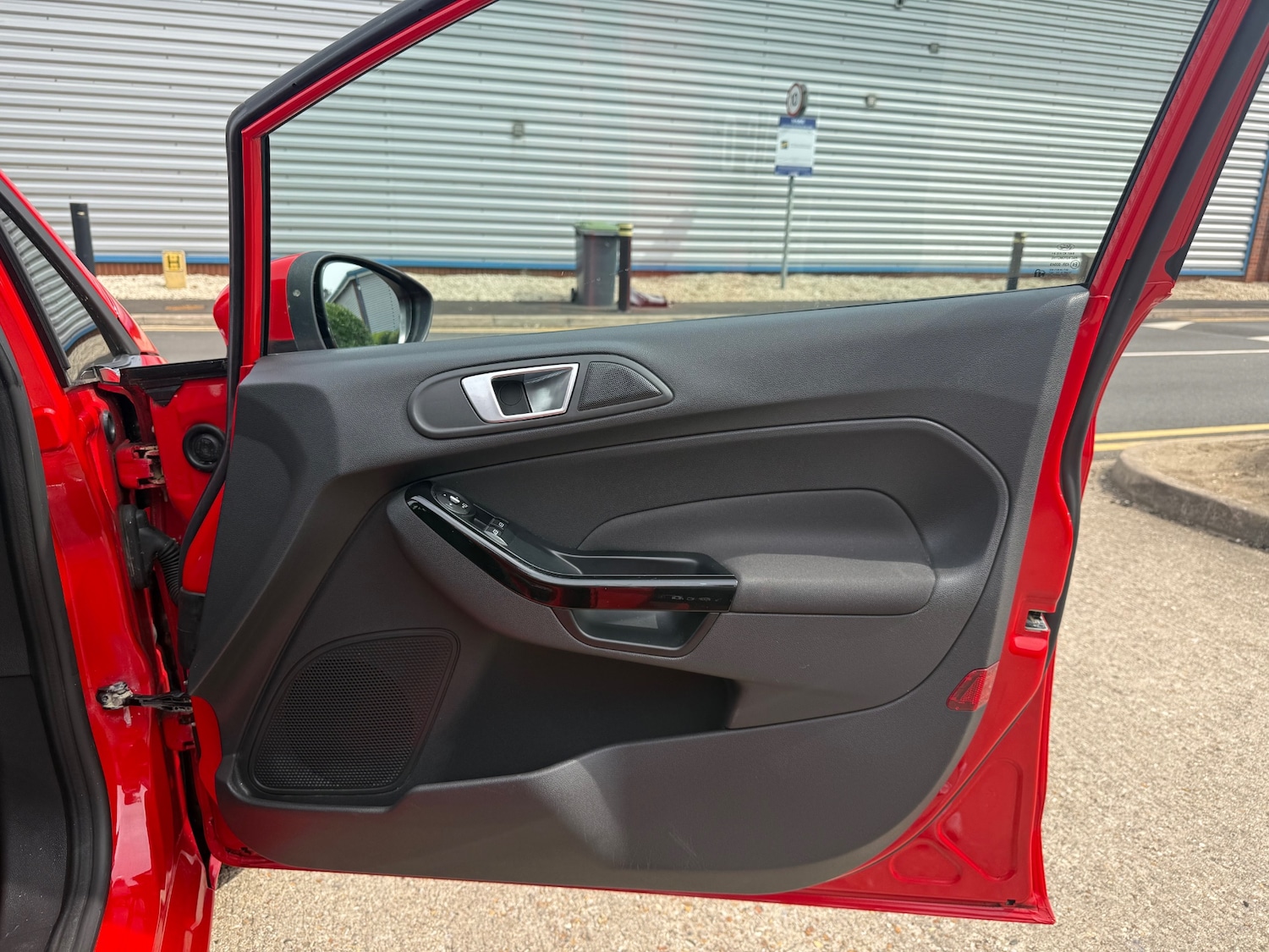 Vehicle 29