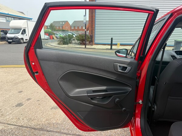 Used Ford Fiesta 2014 for sale - 75567752: Photo 53
