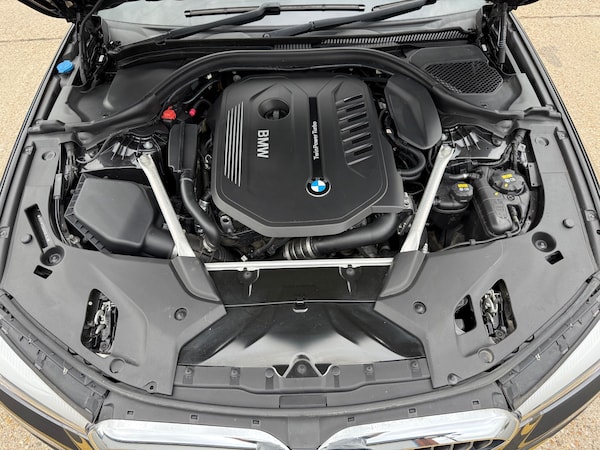 Used BMW 5 Series 2018 for sale - 76208849: Photo 32