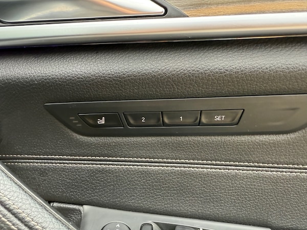 Used BMW 5 Series 2018 for sale - 76208849: Photo 38