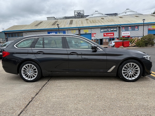 Used BMW 5 Series 2018 for sale - 76208849: Photo 3