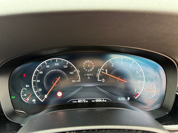 Used BMW 5 Series 2018 for sale - 76208849: Photo 41