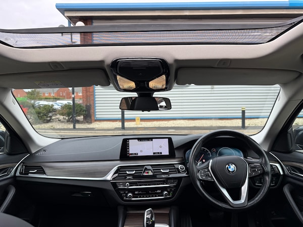 Used BMW 5 Series 2018 for sale - 76208849: Photo 63