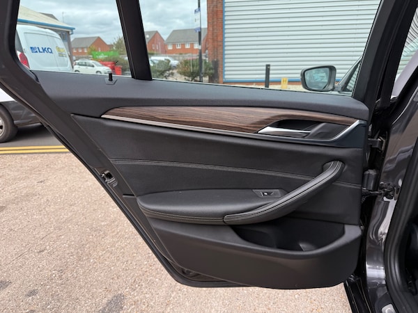 Used BMW 5 Series 2018 for sale - 76208849: Photo 71