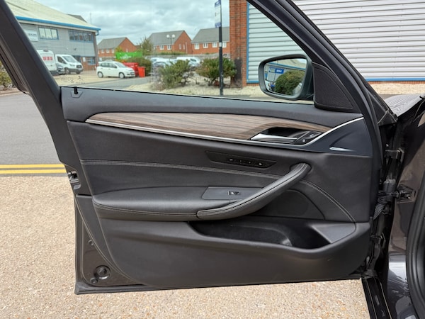 Used BMW 5 Series 2018 for sale - 76208849: Photo 73
