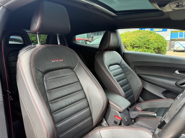 Used Volkswagen Scirocco 2013 for sale - 75222770: Photo 57
