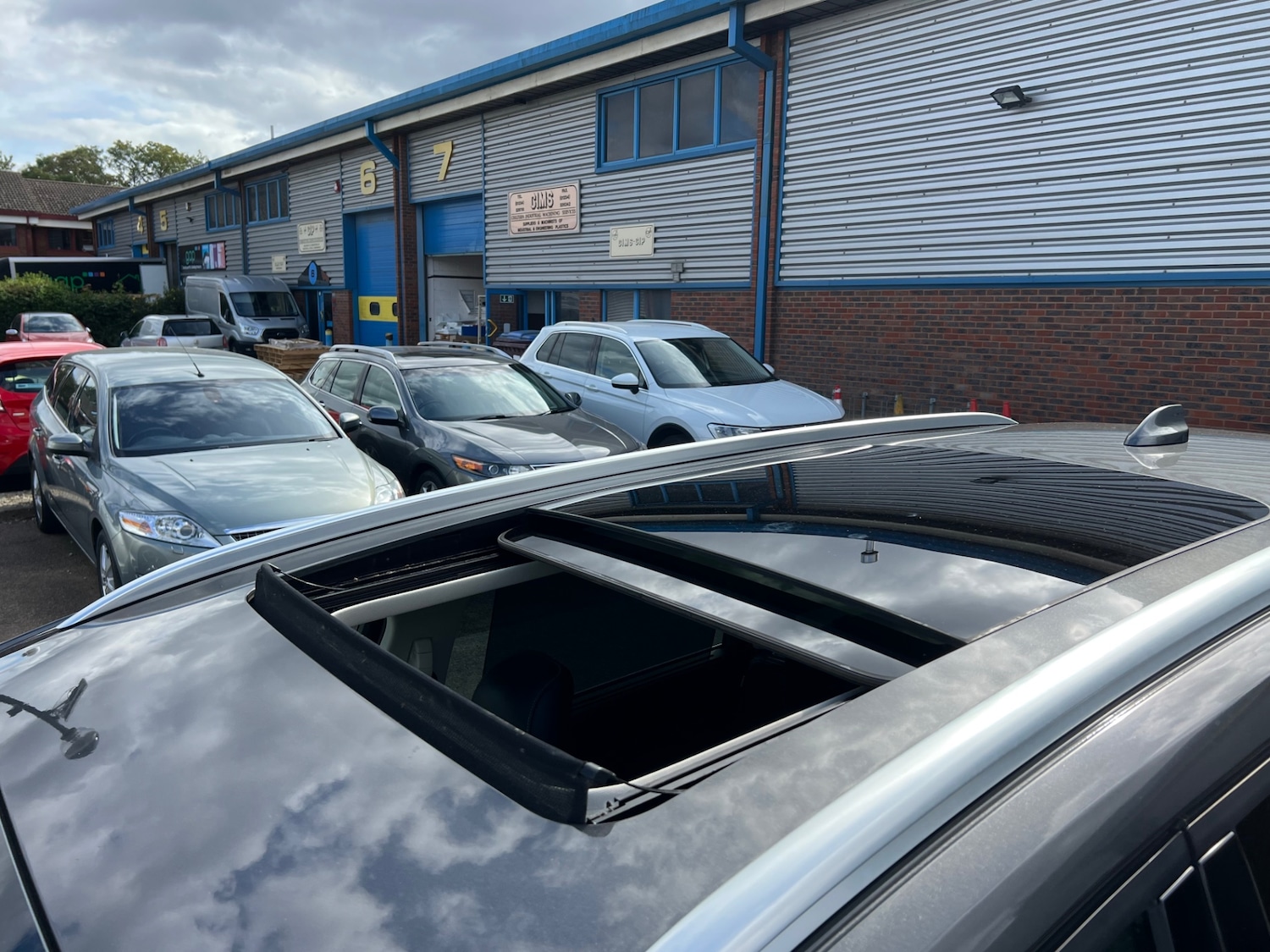 Used Ford Galaxy 2019 for sale - 75957322: Photo 50