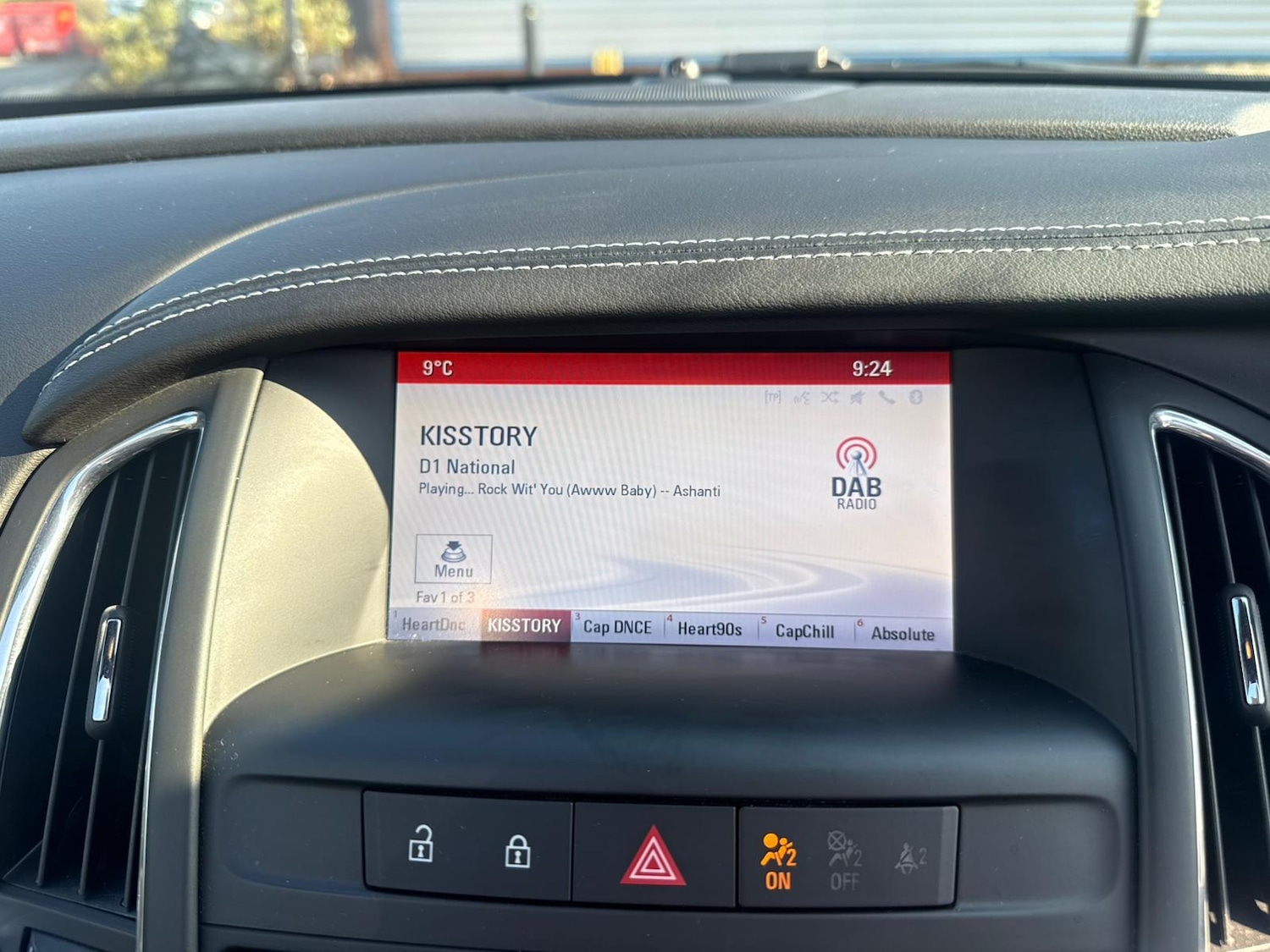 Used Vauxhall Cascada 2017 for sale - 77932575: Photo 24