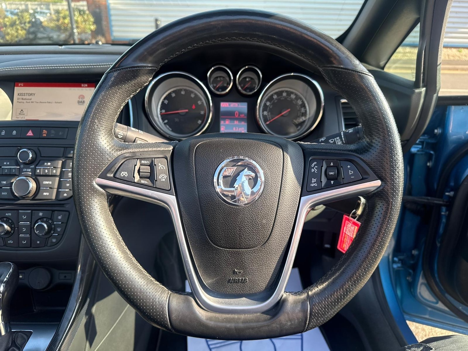 Used Vauxhall Cascada 2017 for sale - 77932575: Photo 28