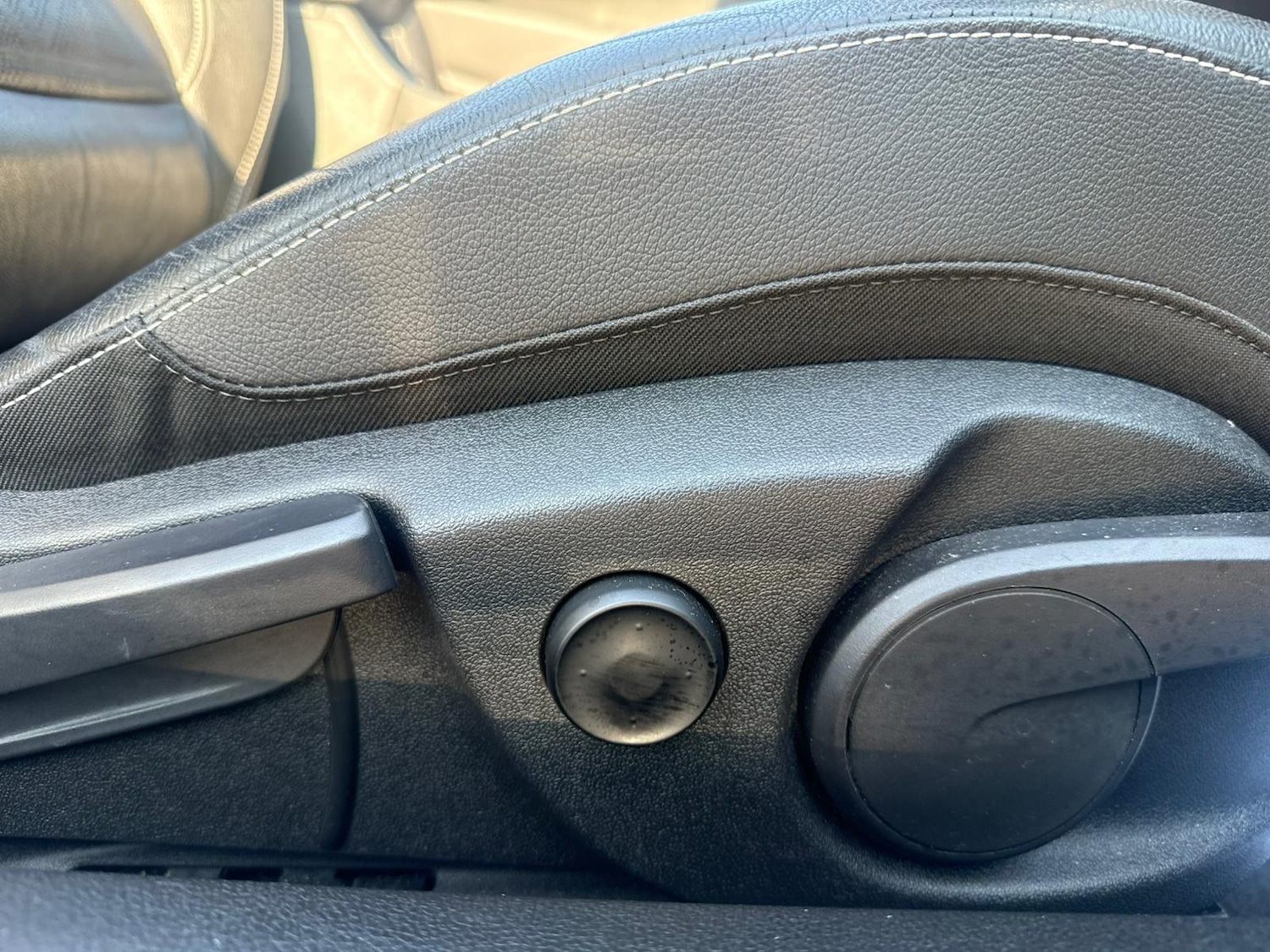 Used Vauxhall Cascada 2017 for sale - 77932575: Photo 30