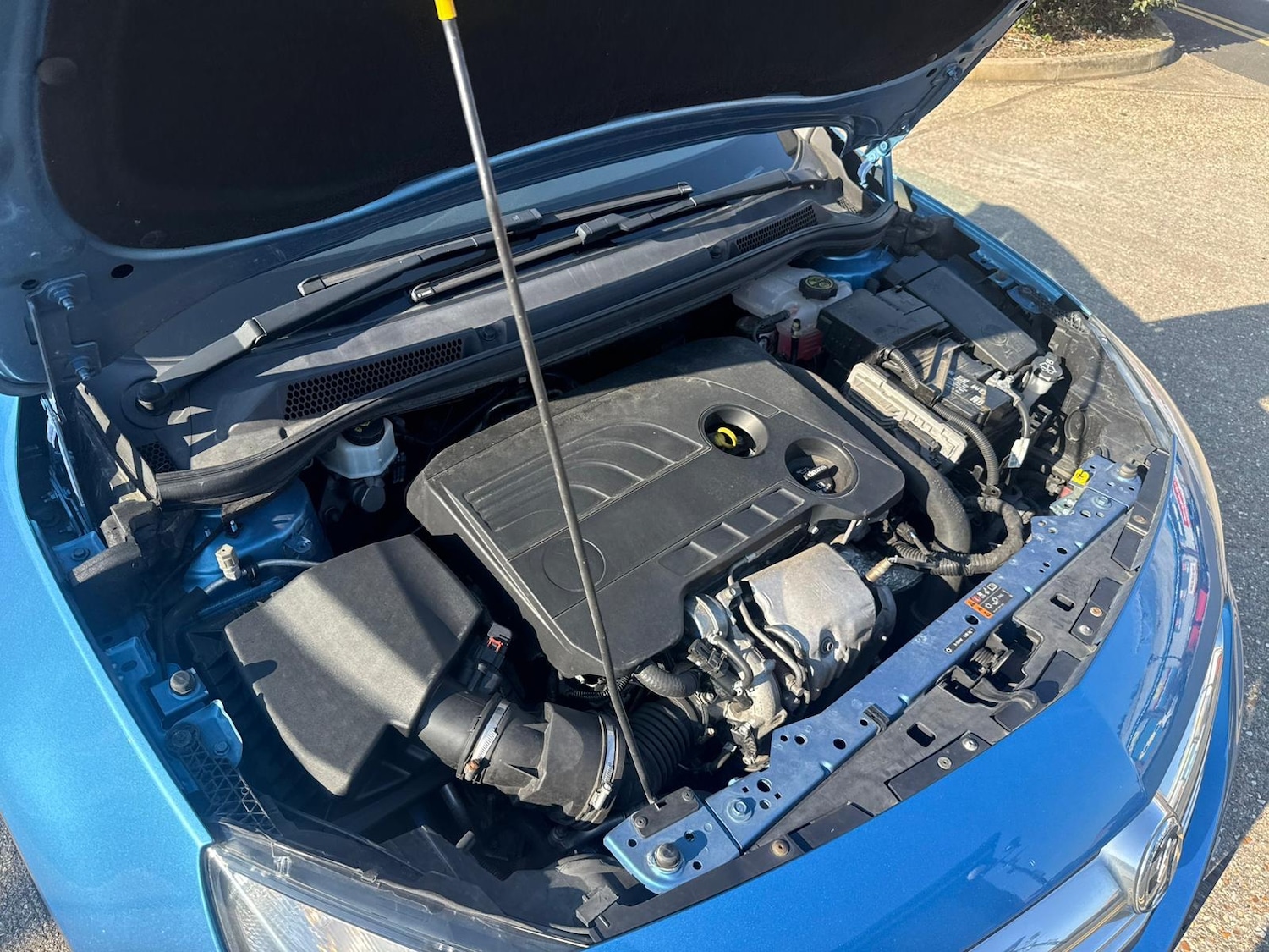 Used Vauxhall Cascada 2017 for sale - 77932575: Photo 32