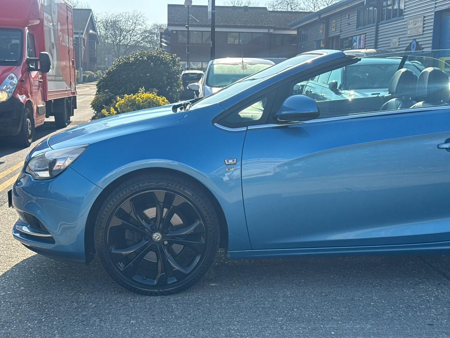 Used Vauxhall Cascada 2017 for sale - 77932575: Photo 34