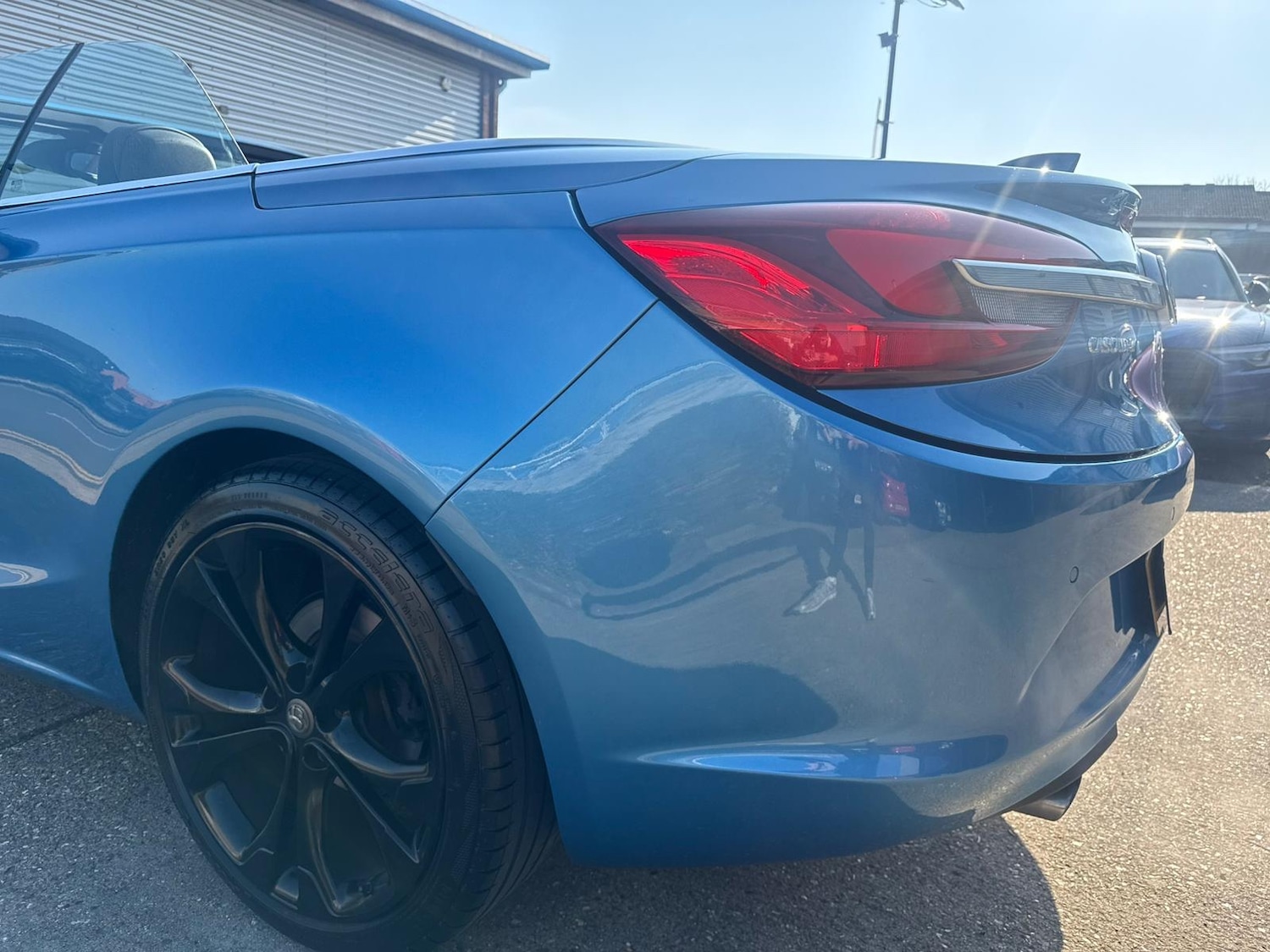 Used Vauxhall Cascada 2017 for sale - 77932575: Photo 41