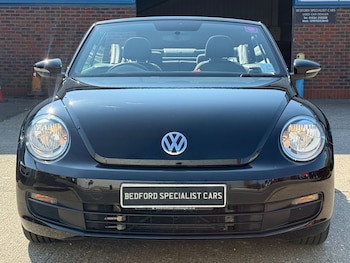 Used Volkswagen Beetle 2016 for sale - 77937605: Photo